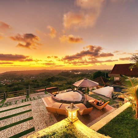 Hotel Sebuluh Sunset Hill Batumadeg Esterno foto