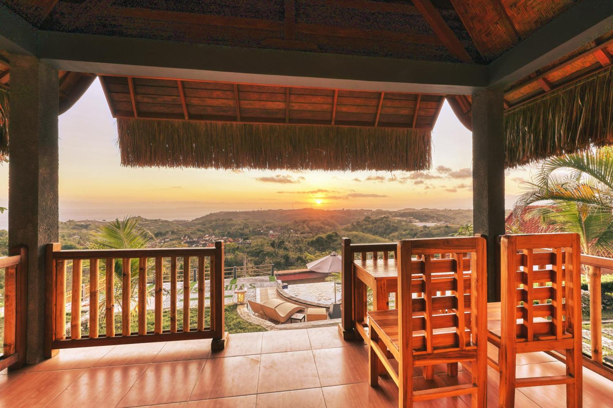 Hotel Sebuluh Sunset Hill Batumadeg Esterno foto